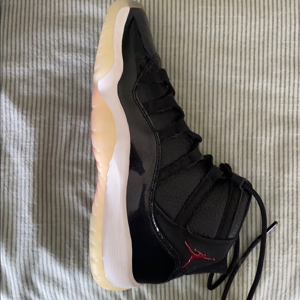Jordan 11 Retro 72-10